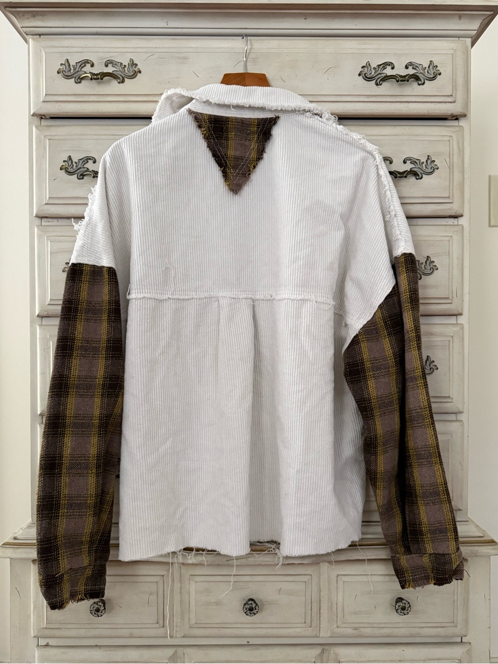 POL Oversized Plaid Contrast Shacket - Picture 6 of 8